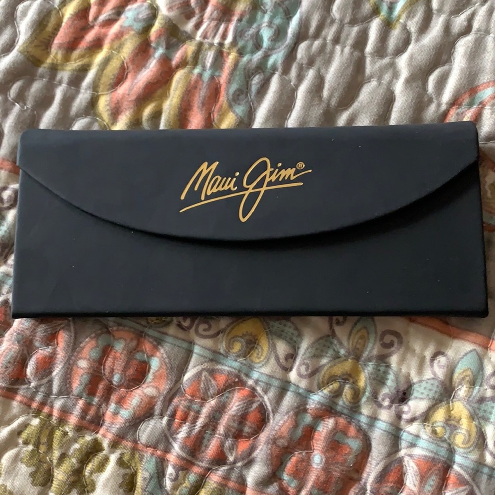 COPY - Maui Jim Sunglass case